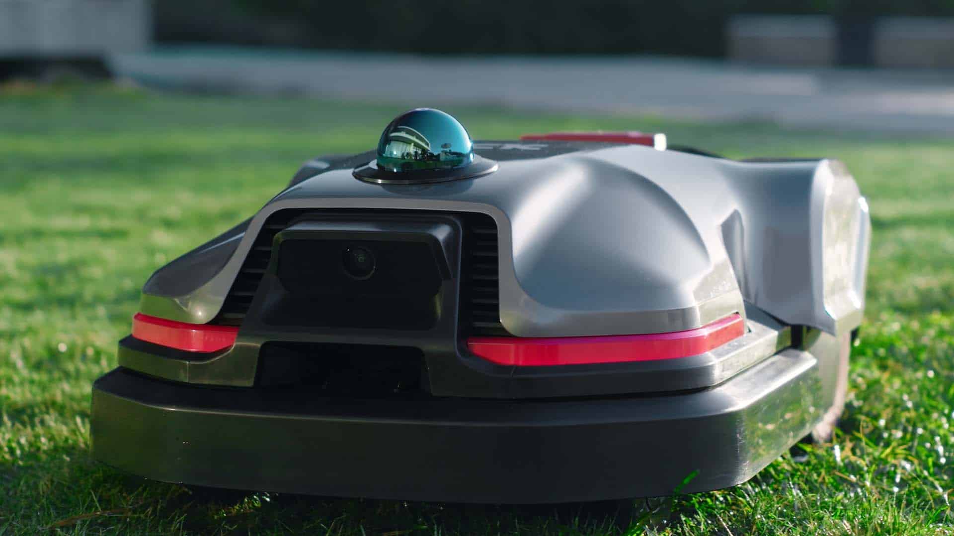 Robomow robotplæneklipper, salg og service